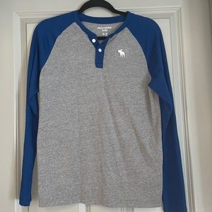 Boy’s Abercrombie long sleeve Henley